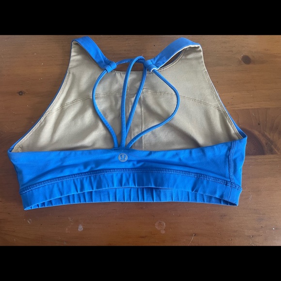Rare discontinued Lululemon halter sports bra - Picture 2 of 2